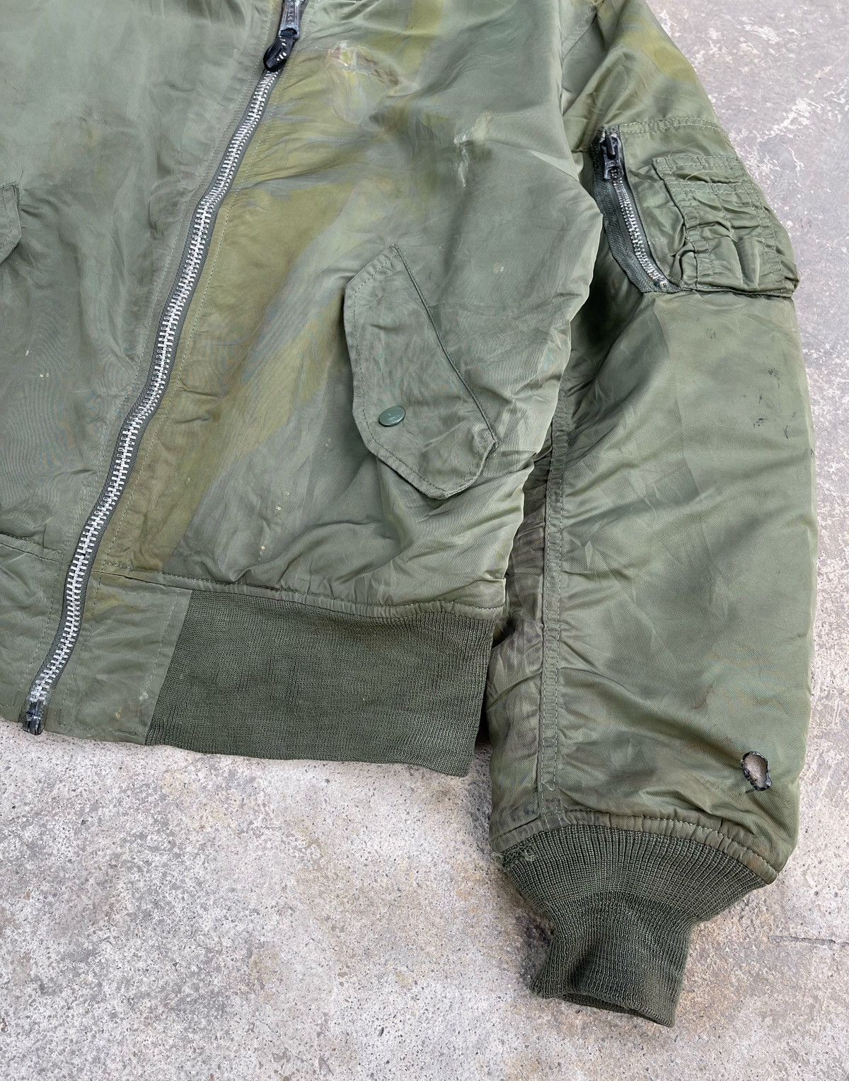 Alpha Industries 🔥Vintage Alpha Industries Ma-1 Flight Bomber Jacket Size US M / EU 48-50 / 2 - 9 Thumbnail