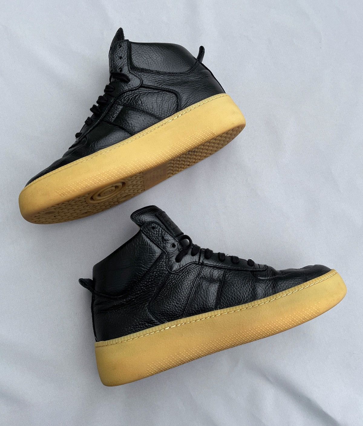 Maison Margiela 🔥Rare MAISON MARTIN MARGIELA 22 High Air Force 1 Sneakers Size US 9 / EU 42 - 3 Thumbnail