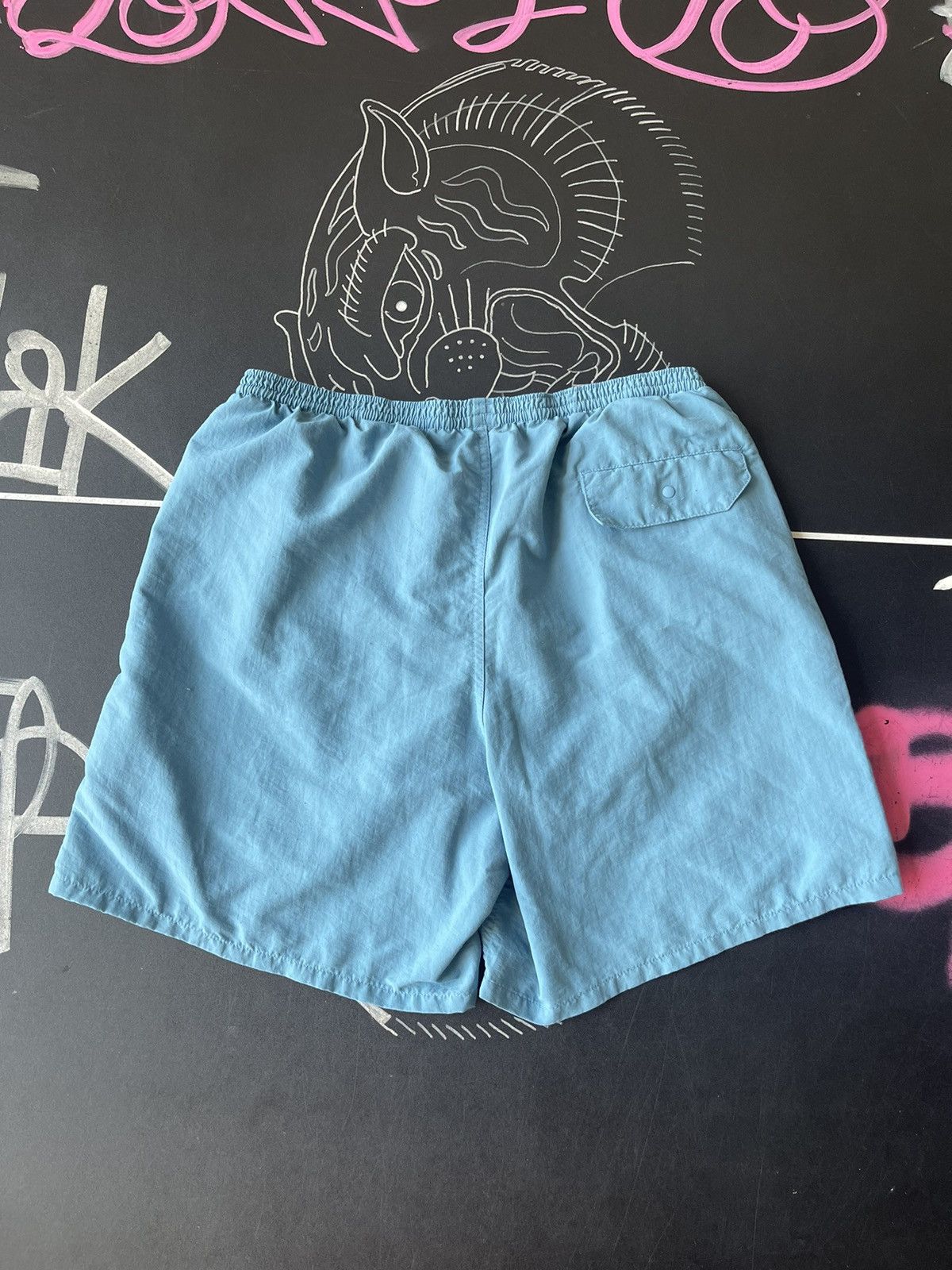 Patagonia Pataogonia 6.5” shell shorts Size US 28 / EU 44 - 3 Thumbnail