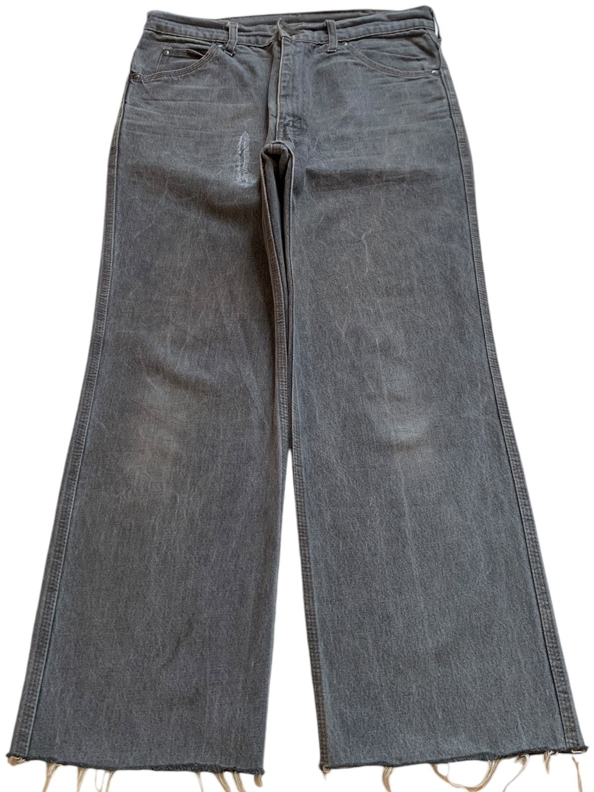 Levi's Vintage 90s Levis White Tag Frayed Hem Classic Baggy Jeans Size US 32 / EU 48 - 1 Thumbnail