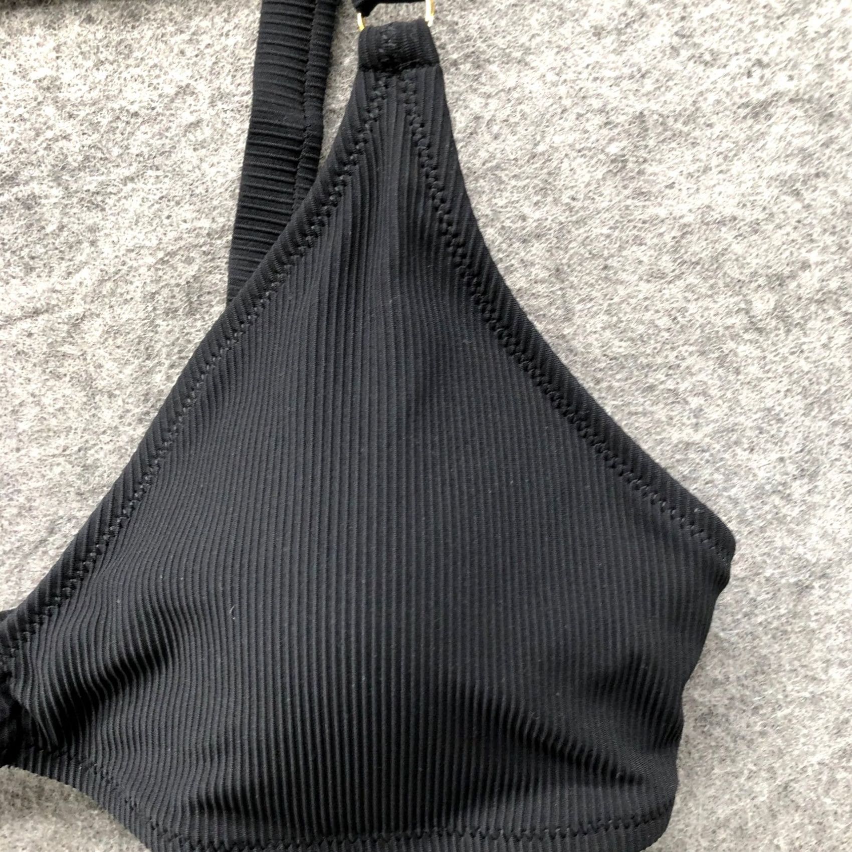 Vintage VINTAGE Charmo Ribbed Triangle Bikini Top Womens XL Black UPF 50 Padded Ring Front Size XL / US 12-14 / IT 48-50 - 7 Thumbnail