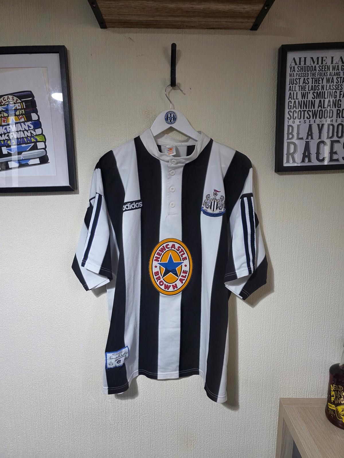 Adidas Newcastle United 1995/97 Adidas Home shirt, #9 SHEARER - XXL Size US XXL / EU 58 / 5 - 2 Thumbnail
