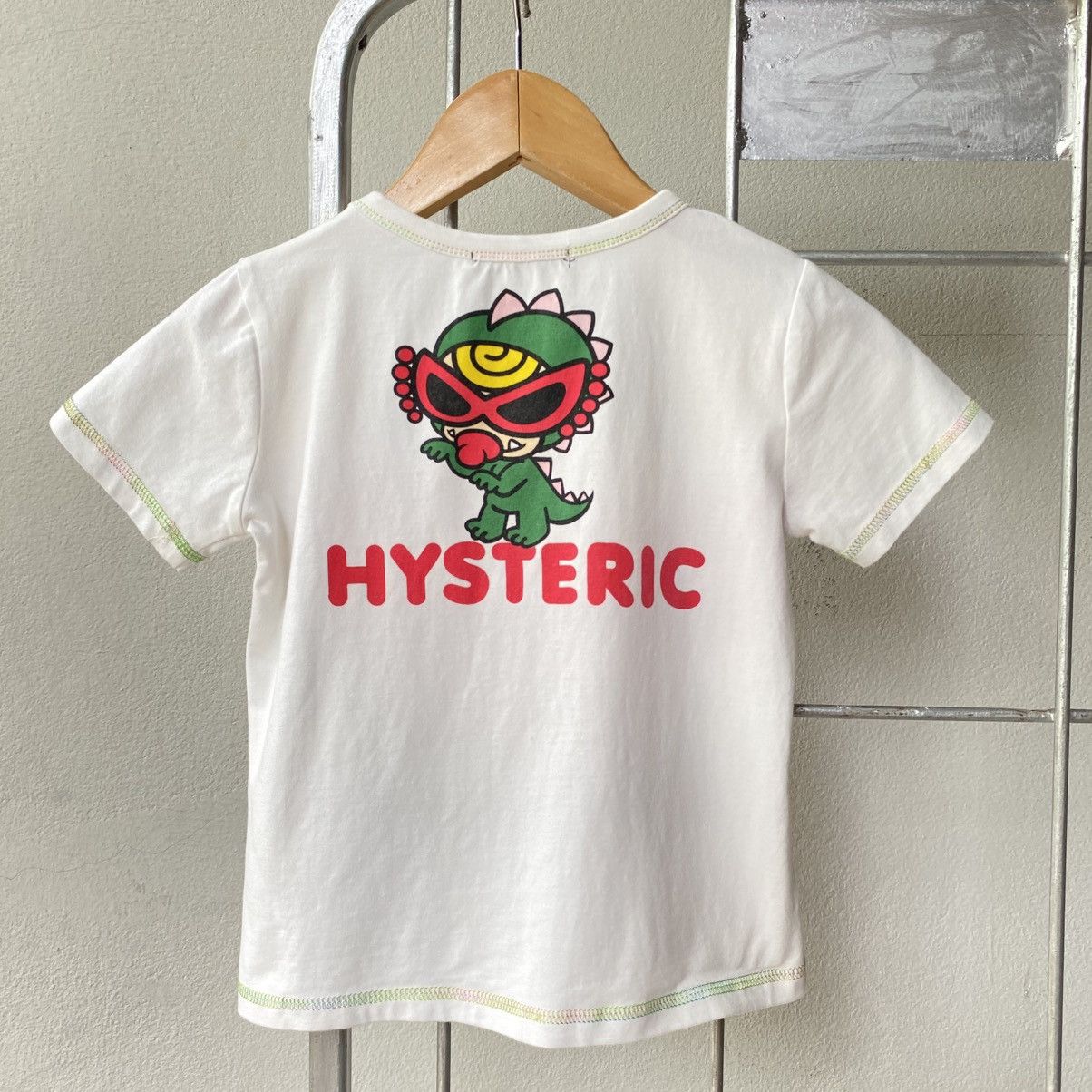 Hysteric Glamour HYSTERIC Glamour Kids’ Graphic Cartoon Tee – Short Sleeve Size US XXS / EU 40 - 2 Thumbnail