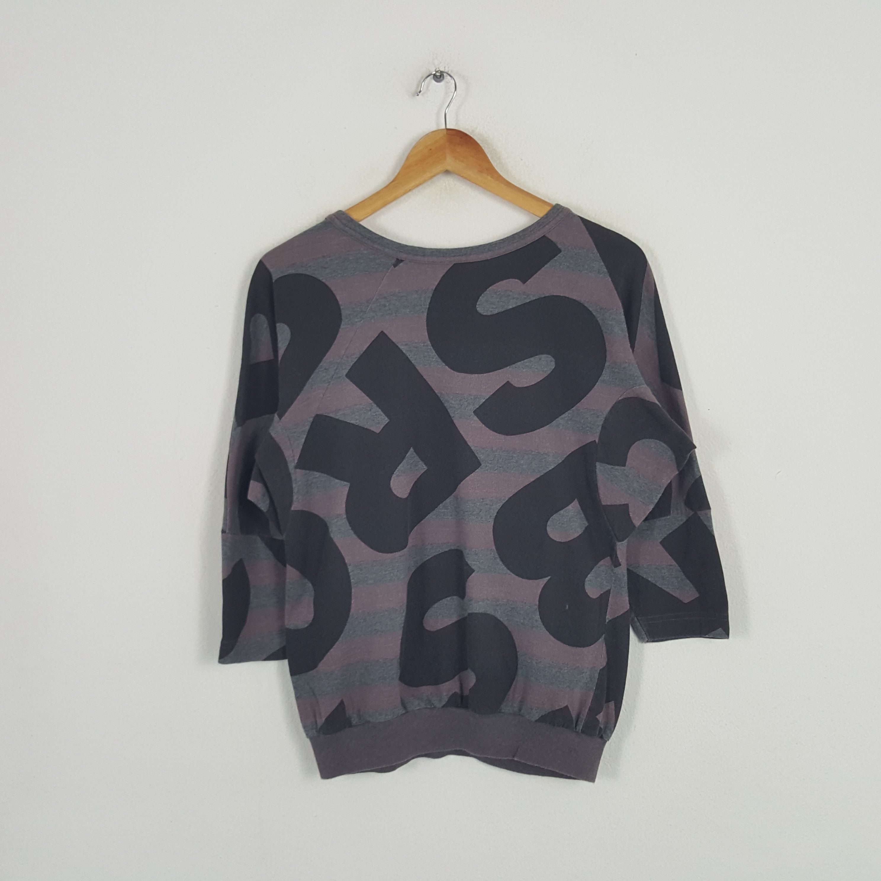 Marc by Marc Jacobs × Vintage Vintage Marc By Marc Jacobs Italian Brand Sweatshirt Size US S / EU 44-46 / 1 - 3 Thumbnail