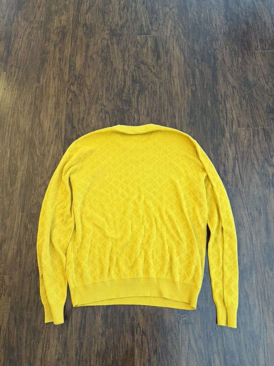 Louis Vuitton Louis vuitton monogram long sleeve fits XL Size US XL / EU 56 / 4 - 4 Thumbnail