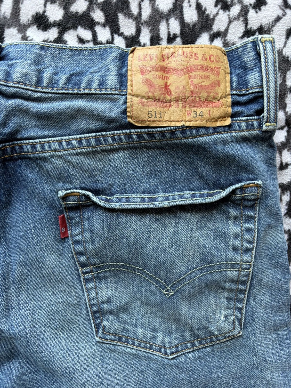 Levi's Distressed/repaired Levi's blue denim cutoff shorts Size US 34 / EU 50 - 4 Thumbnail
