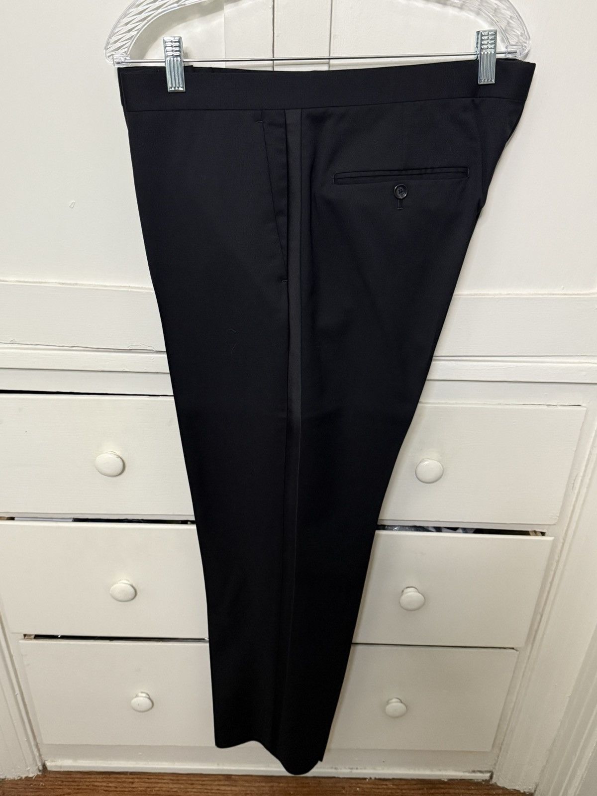 J.Crew J. Crew Ludlow tuxedo, Italian wool Size 44L - 18 Thumbnail