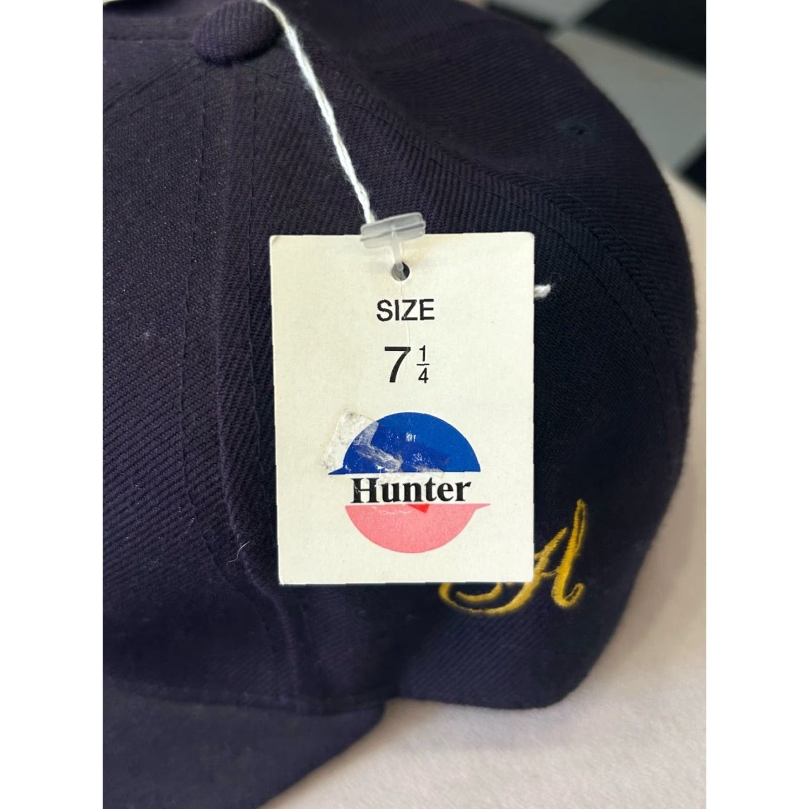 Vintage VINTAGE Tommy Sports Baseball Cap Adult Size 7 1/4 Navy Embroidered Logo Deadstock NWT 90s Sports Hat Size ONE SIZE - 2 Thumbnail