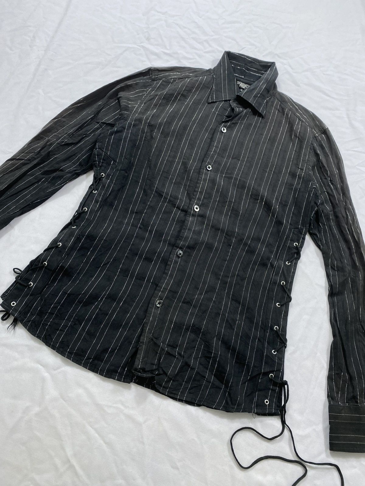 Tornado Mart Vintage Faded Tornado Mart Gothic button shirt Size US M / EU 48-50 / 2 - 3 Thumbnail