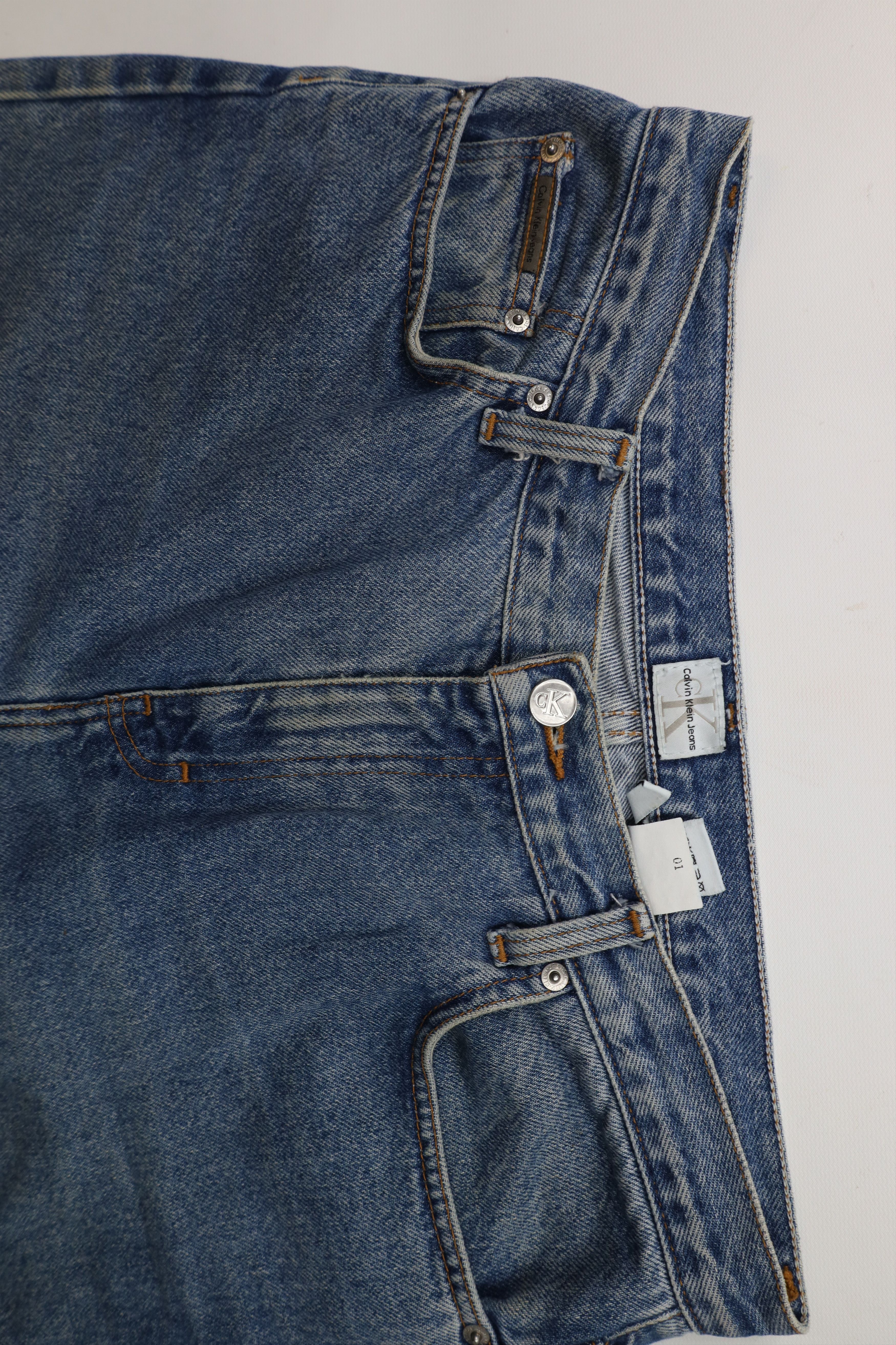 Calvin Klein × Vintage Vintage 90s Calvin Klein Spell Out Straight Leg Denim Jeans Size 36" / US 14 / IT 50 - 8 Thumbnail