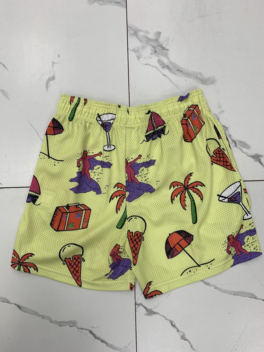 Eric Emanuel Eric Emanuel EE basic shorts “Surf Yellow” Size US 34 / EU 50 - 2 Thumbnail