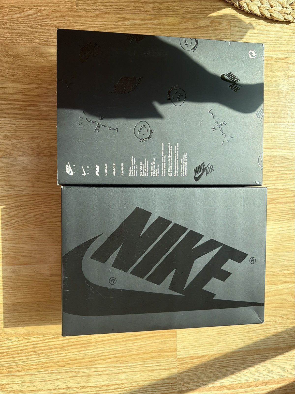 Nike × Travis Scott Jordan 1 Retro Low OG SP x Travis Scott "Black Phantom" Size US 7 / EU 40 - 14 Thumbnail