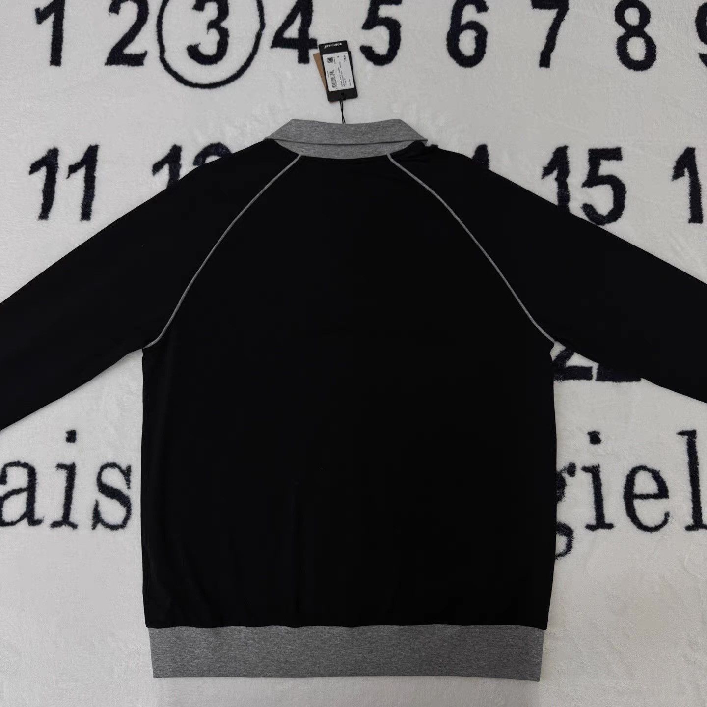 Hugo Boss HugoBoss Black & Gray Colorblock Knit Jacket Q10 Size US M / EU 48-50 / 2 - 4 Thumbnail