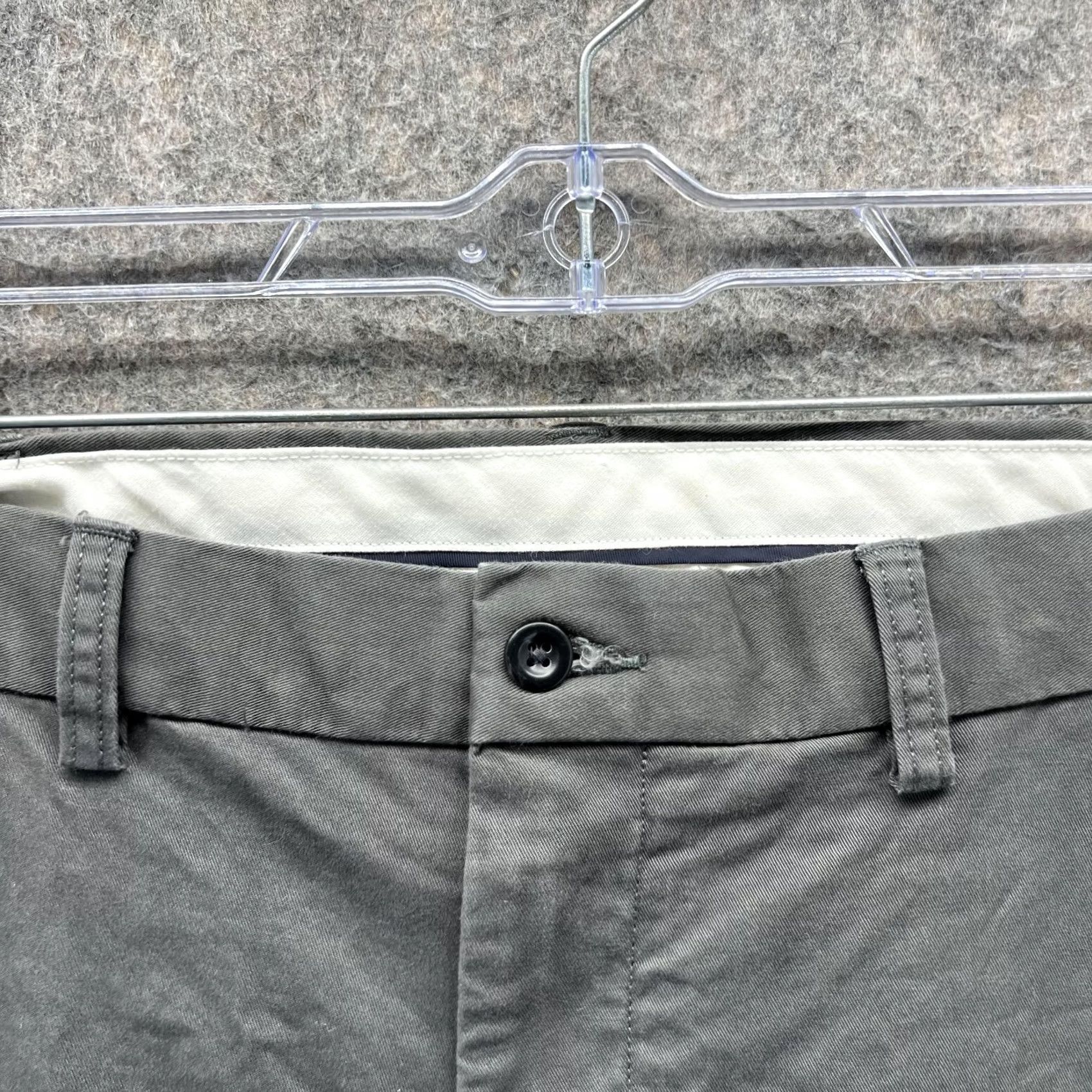 Polo Ralph Lauren Polo Ralph Lauren Pants Men 38x32 Gray Chino Flat Front Stretch Classic Size US M / EU 48-50 / 2 - 5 Thumbnail