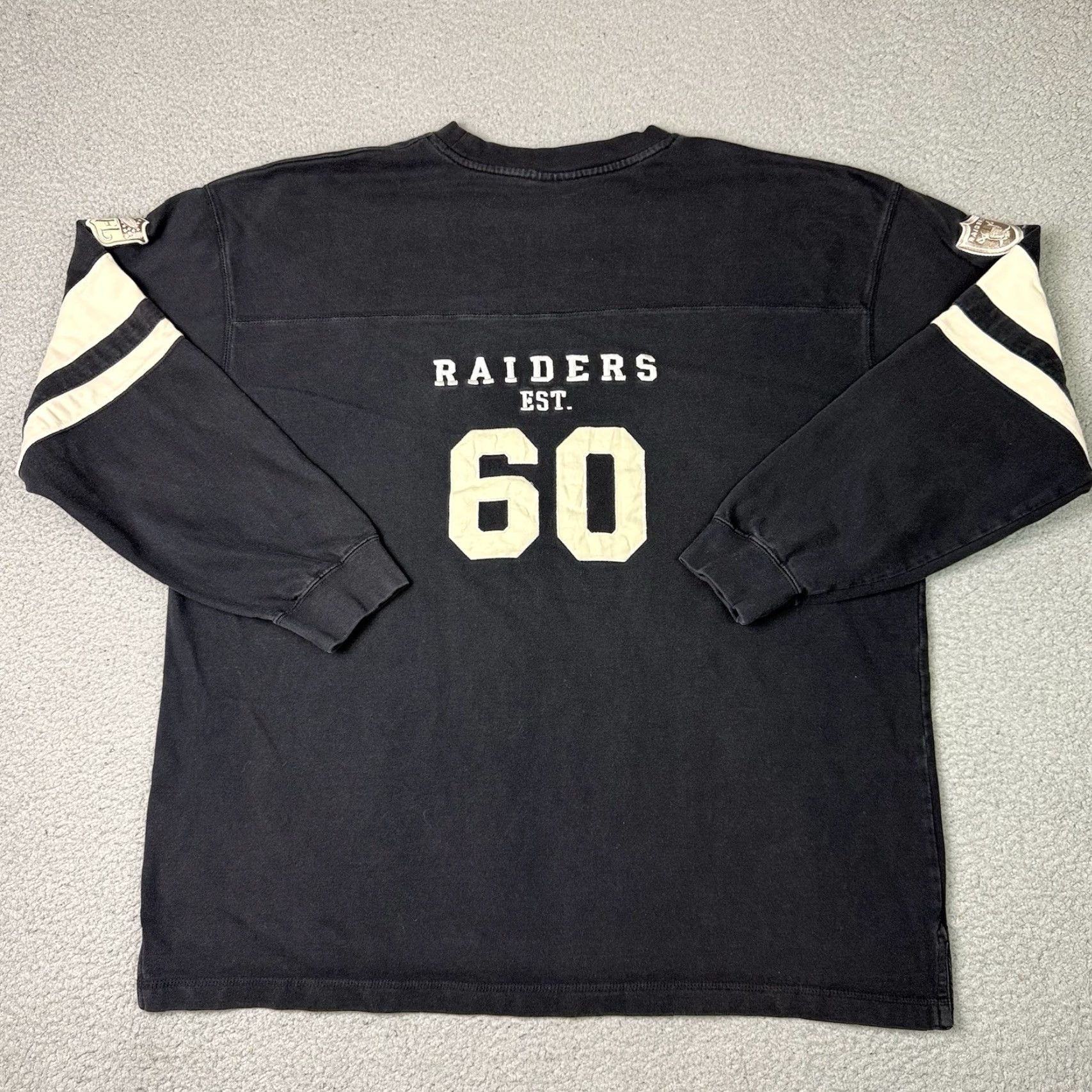 NFL VINTAGE Las Vegas Raiders Shirt Adult XXL Black NFL Originals Est 60 Rare LA Oakland 2XL Size US XXL / EU 58 / 5 - 7 Thumbnail