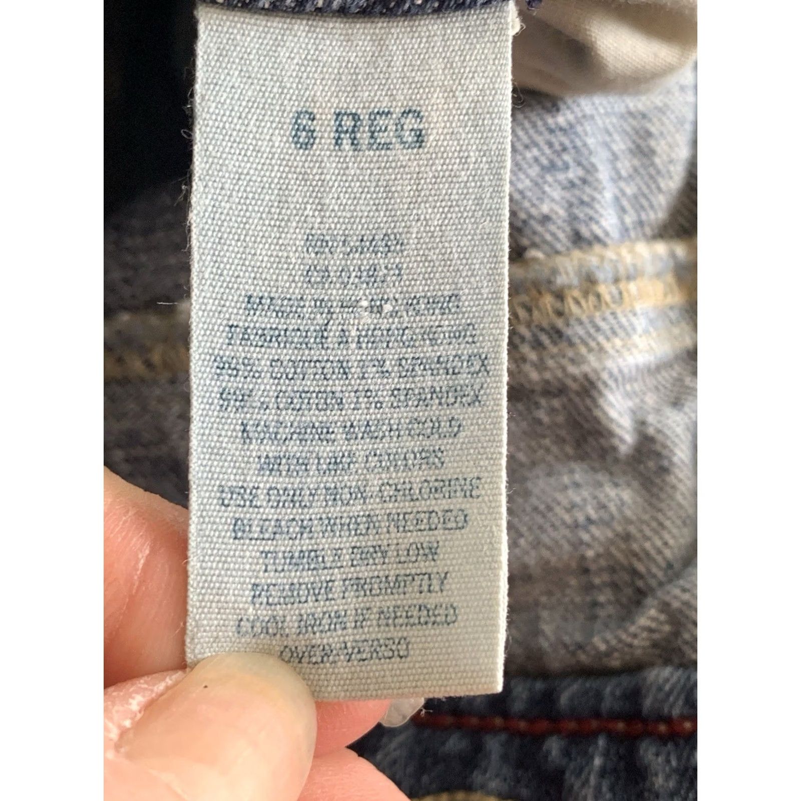 American Eagle Outfitters VINTAGE American Eagle Jeans Womens 6 Blue Hipster Bootcut Denim 5-Pocket Zipper Button Logo Machine Washable 90s Y2K Preppy College USA Womens Size 28" / US 6 / IT 42 - 5 Thumbnail
