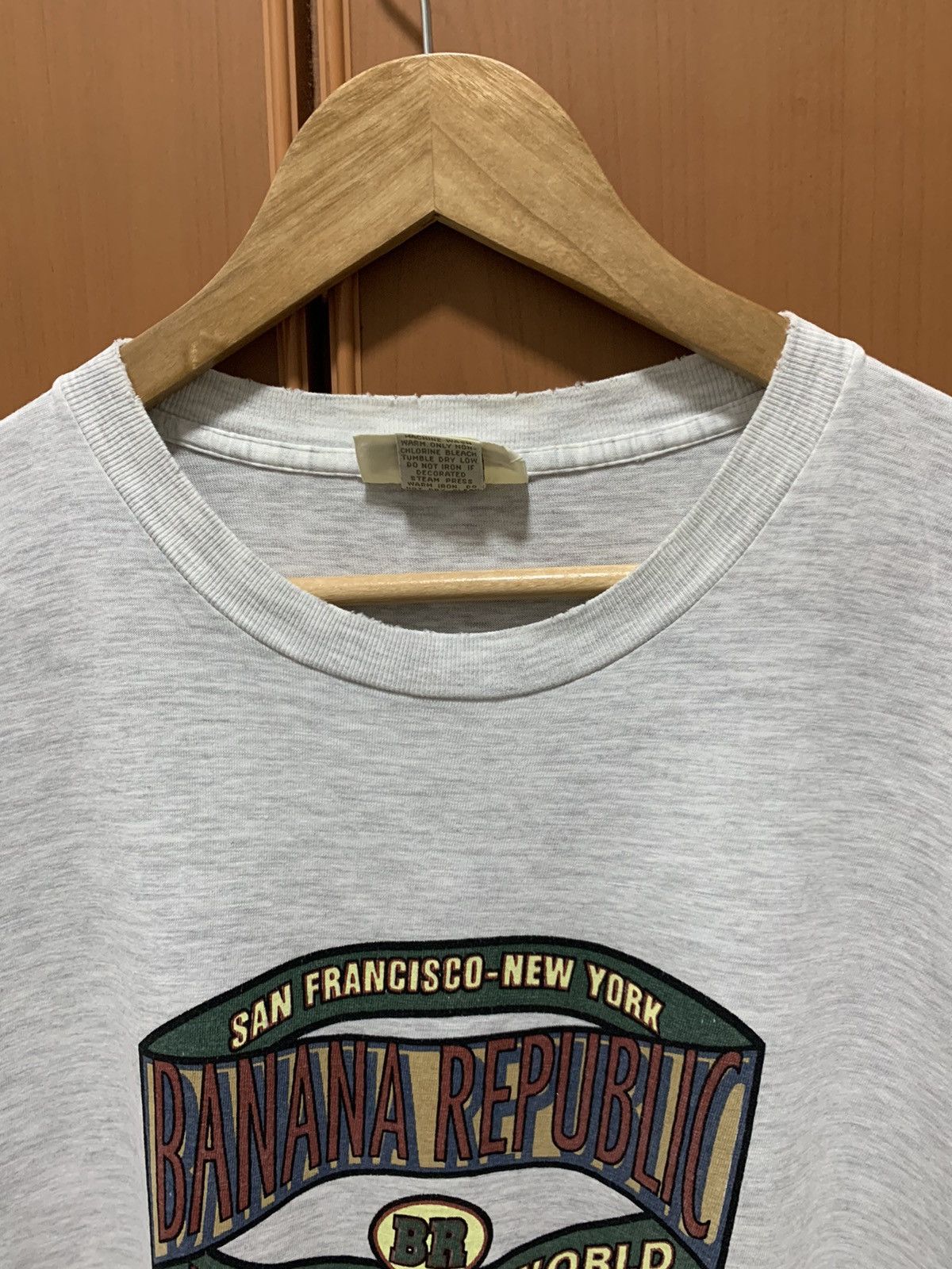 Banana Republic Vintage Banana Republic Medium Tee Size US M / EU 48-50 / 2 - 5 Thumbnail