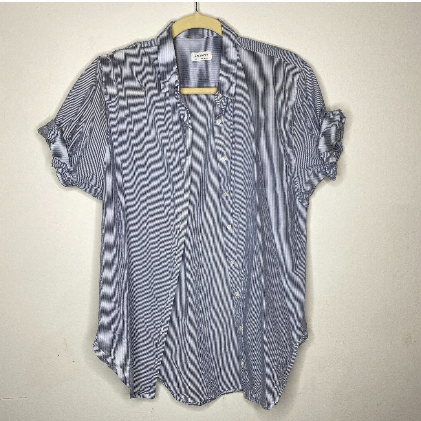 Aritzia Aritzia Community Blue White PinStripe The Jane Button Shirt Size XS / US 0-2 / IT 36-38 - 2 Thumbnail