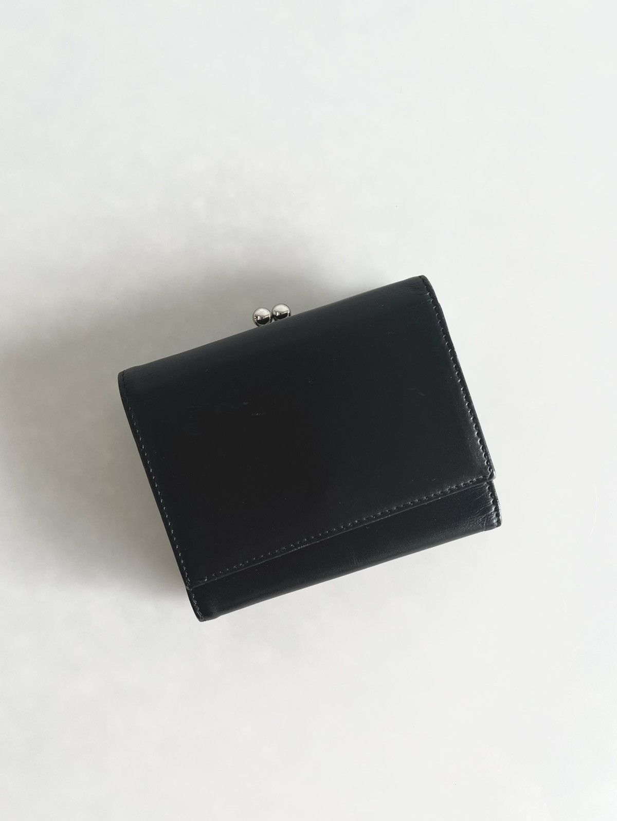 Y's × Yohji Yamamoto Y's YOHJI YAMAMOTO - Cow Leather Folding Clasp Wallet Size ONE SIZE - 1 Thumbnail