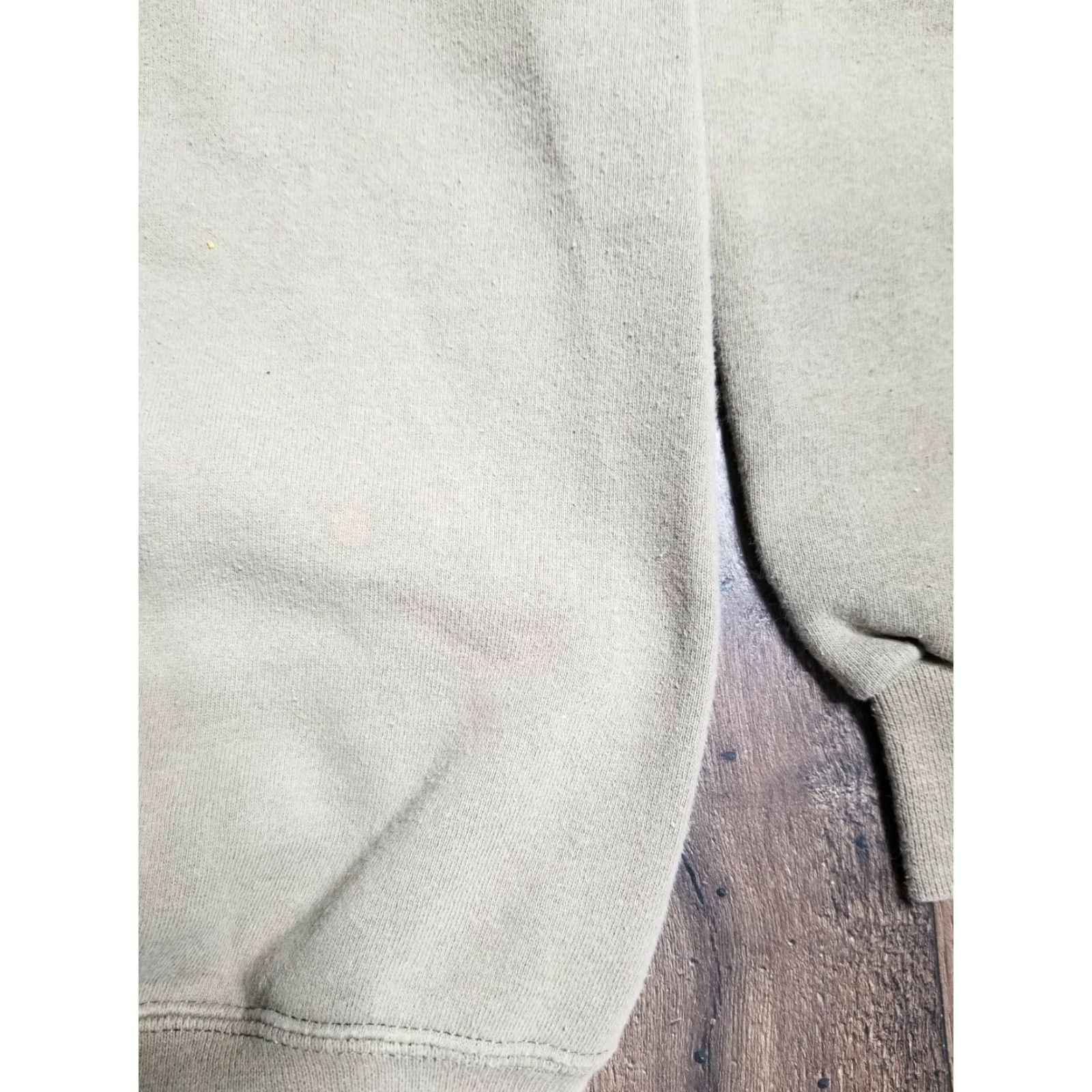 Vintage VINTAGE 1990s Miami Hurricanes Sweatshirt Crewneck Men’s Large Cotton Blend Beige Embroidered Hip Hop Style Made in USA Size US L / EU 52-54 / 3 - 3 Thumbnail