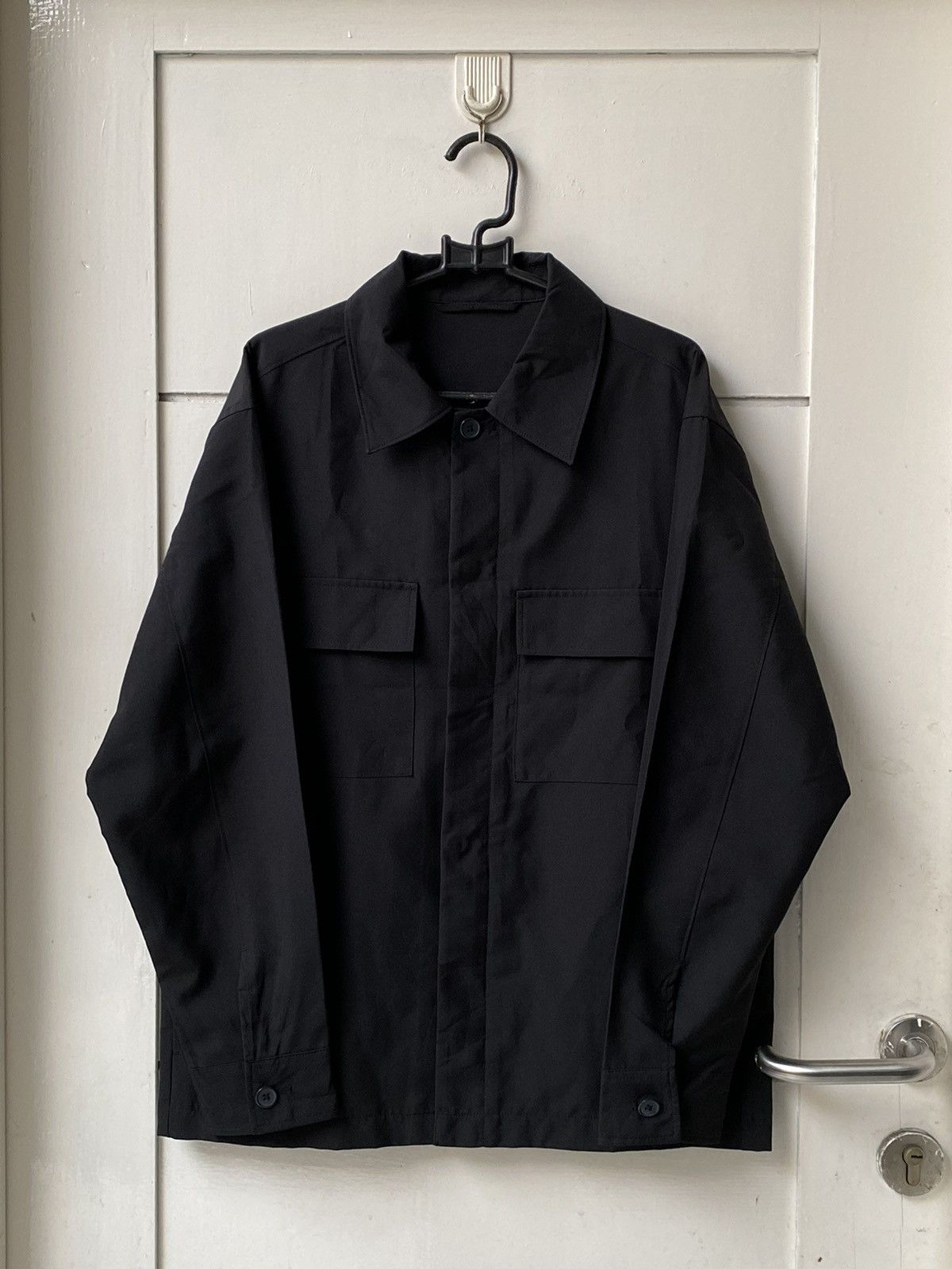 GU GU Pocket Boxy Oversize Black Outer Shirt Size US M / EU 48-50 / 2 - 8 Thumbnail