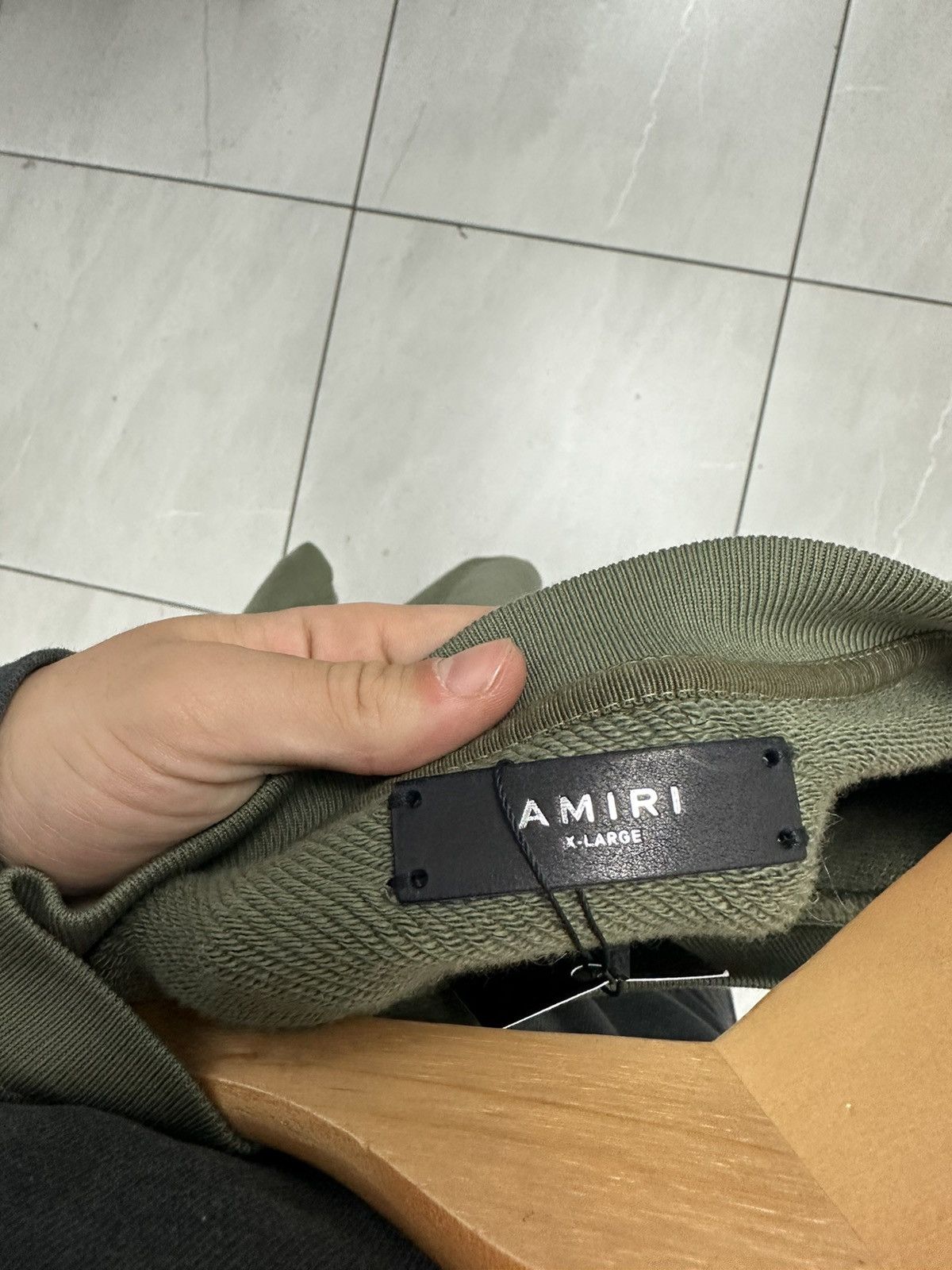 Amiri Amiri crewneck spellout logo Size US XL / EU 56 / 4 - 3 Thumbnail