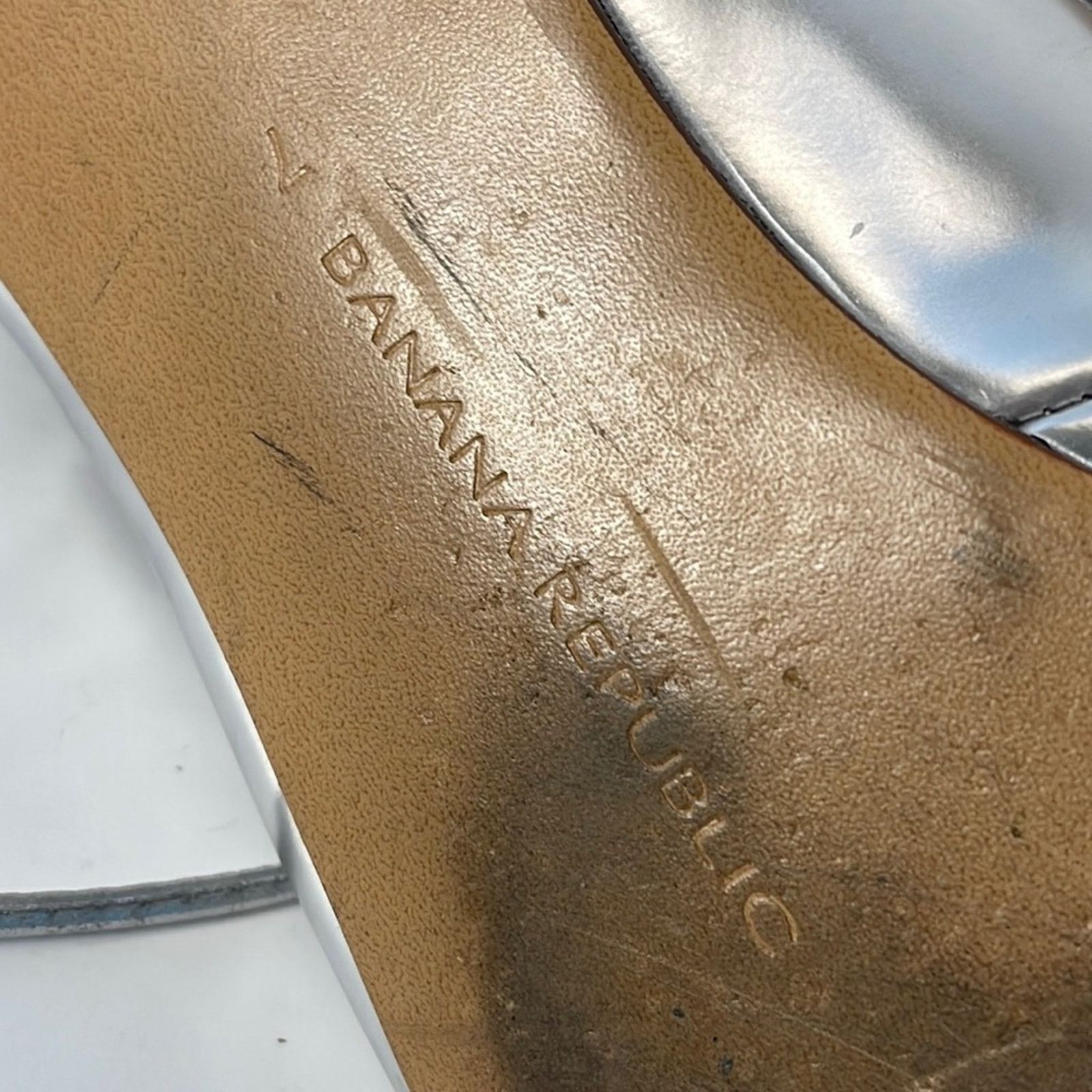 Banana Republic Banana Republic Allie Chrome Silver Lace-Up Flats Size 7 Size US 7 / IT 37 - 6 Thumbnail
