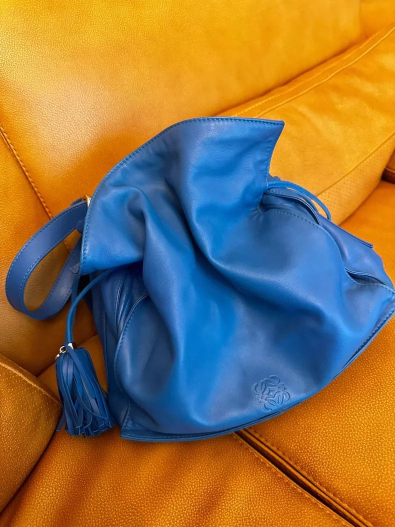 Loewe loewe Lambskin tassel drawstring bucket bag 2503-Nextarrow Size ONE SIZE - 2 Thumbnail
