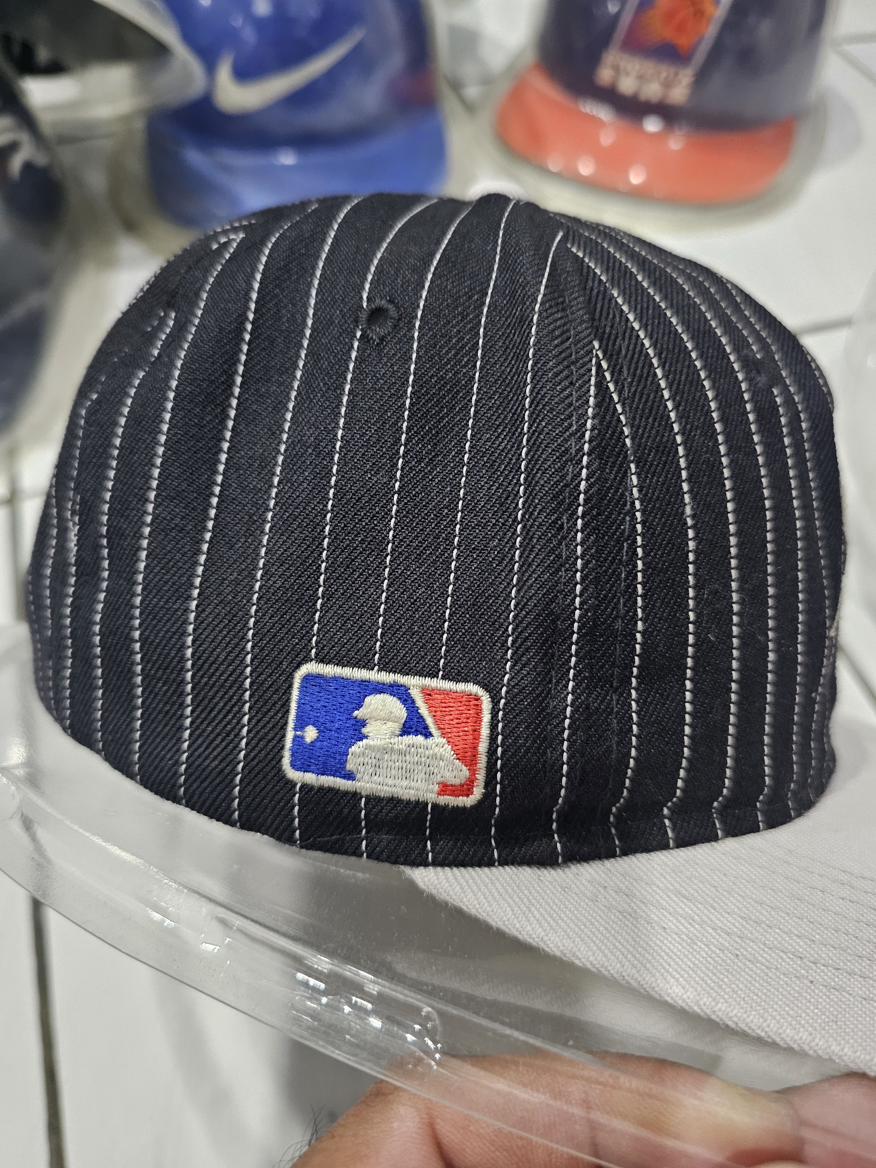 Sports Specialties Vintage Sports Specialties Chicago White Sox pinstripe Size ONE SIZE - 3 Thumbnail
