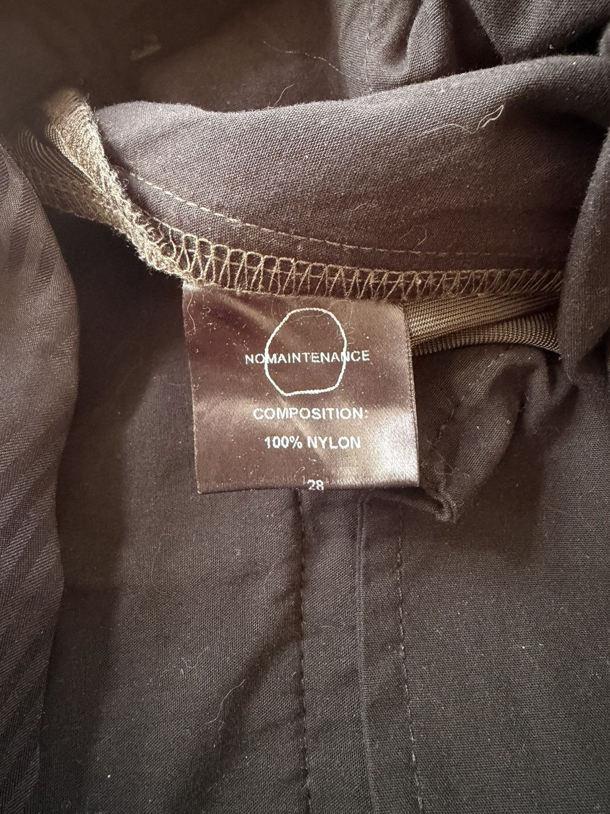 No Maintenance No Maintenance Nylon pintuck trousers Size US 28 / EU 44 - 5 Thumbnail