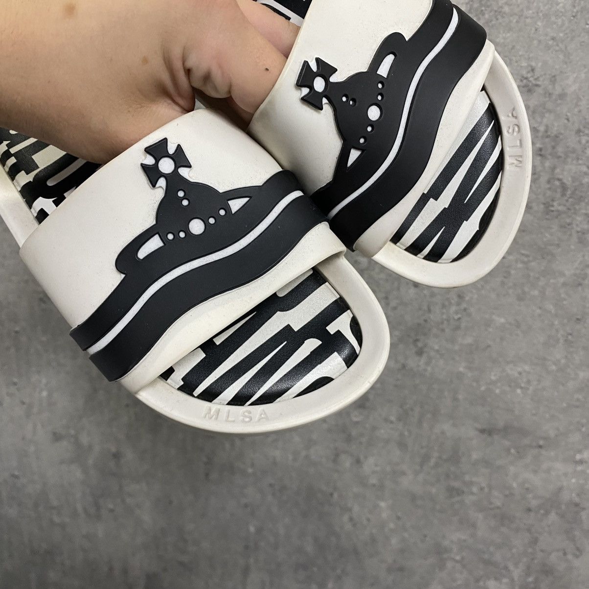 Melissa × Vivienne Westwood Vivienne Westwood x Melissa slides Big Orb Shoes Size US 6 / EU 39 - 8 Thumbnail