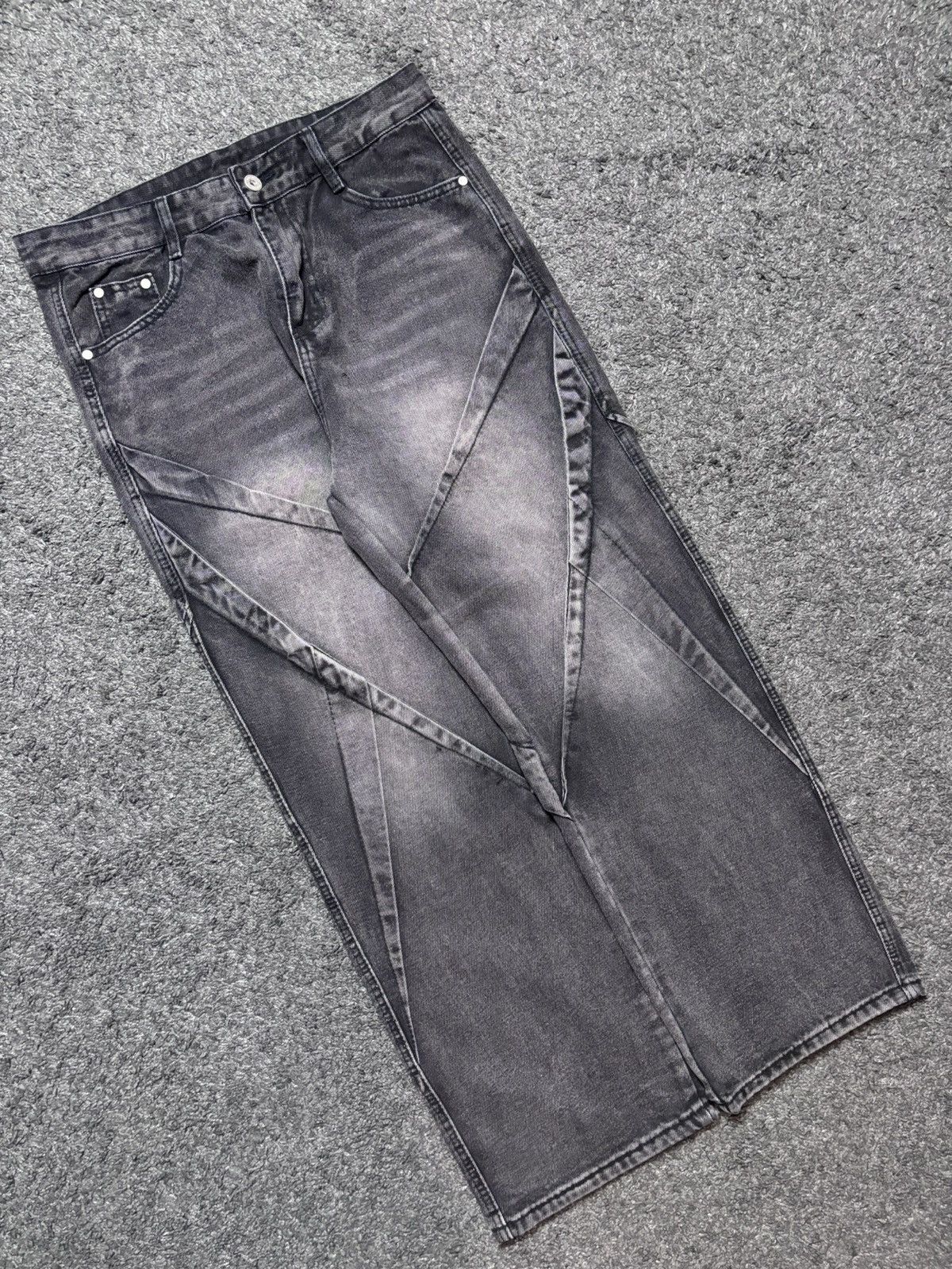 Jean × Vintage Vintage abstract art brutalist rare gray baggy jeans denim Size US 33 - 5 Thumbnail