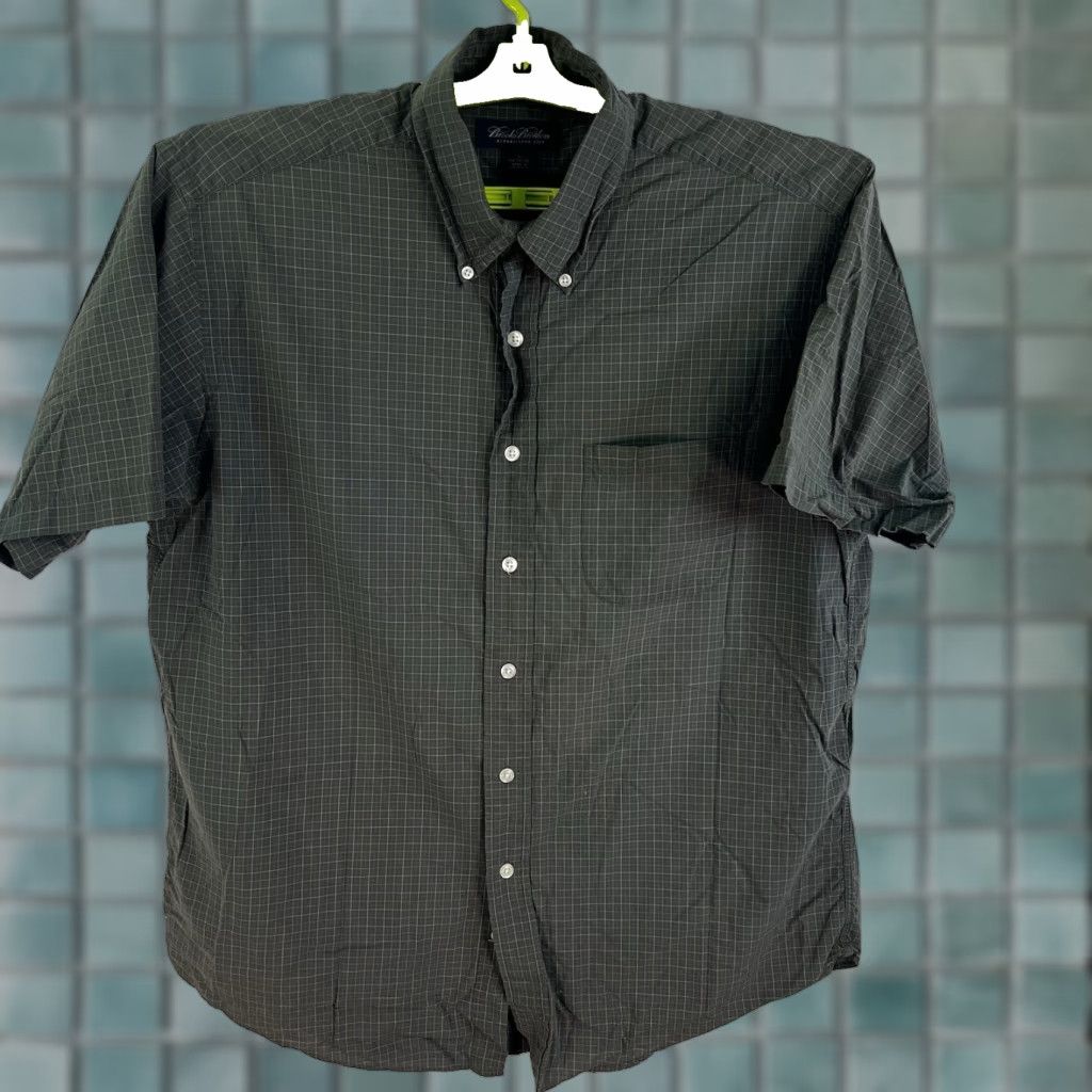 Brooks Brothers VINTAGE Brooks Brothers Checked Short Sleeve Button-Down Shirt Men Large Green Cotton Casual Summer 90s Mens Size US L / EU 52-54 / 3 - 1 Thumbnail