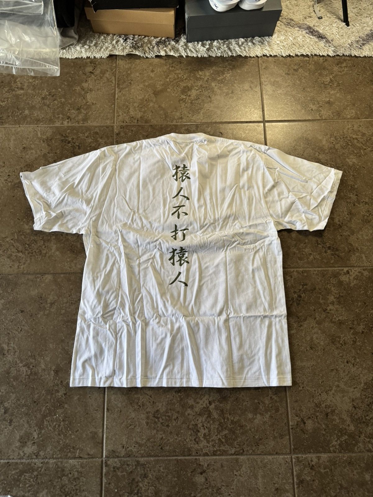 Bape BAPE 1ST Camo Kanji Logo Japan Tee White Size US XXL / EU 58 / 5 - 7 Thumbnail