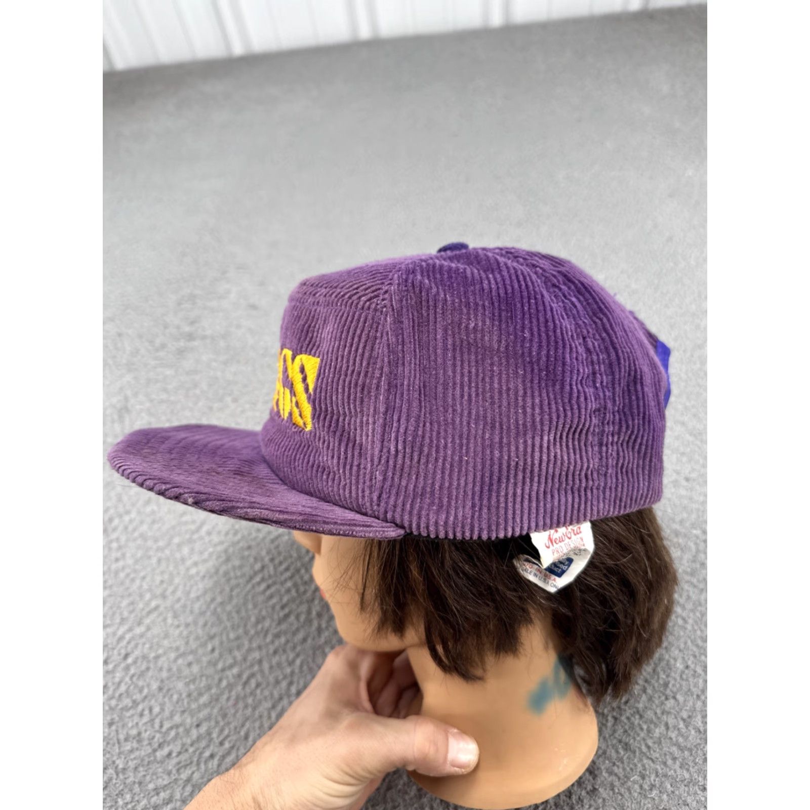 New Era VINTAGE Minnesota Vikings Corduroy Snapback Hat Cap NFL New Era Purple USA Cap Adjustable Boys Mens Womens Size ONE SIZE - 2 Thumbnail