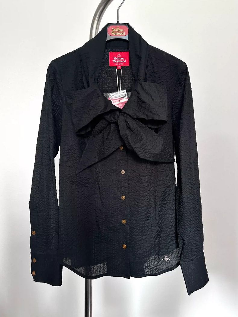 Vivienne Westwood Vivienne Westwood Big bow tie shirt Size M / US 6-8 / IT 42-44 - 1 Thumbnail