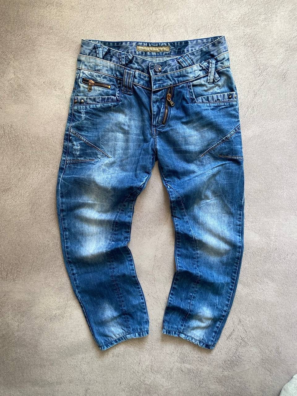 Japanese Brand Dirty pants Faded Crash denim thrashed y2k distressed jeans Size US 32 / EU 48 - 2 Thumbnail