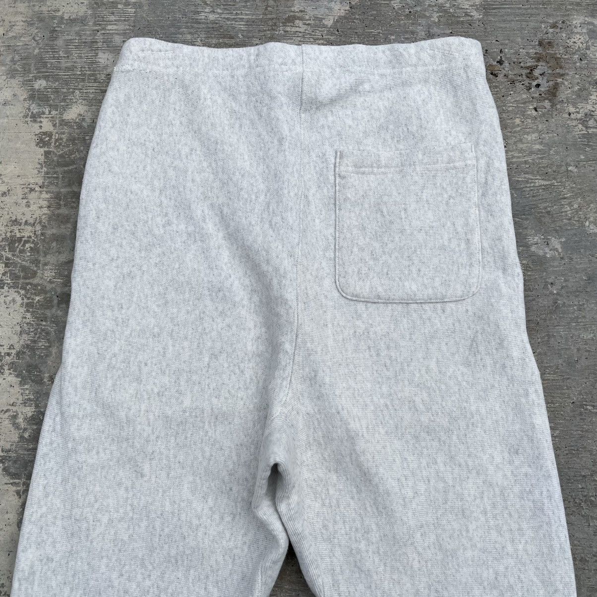 Champion Vintage Champion Reverse Weave Sweatpants Joggers Size US 27 - 7 Thumbnail