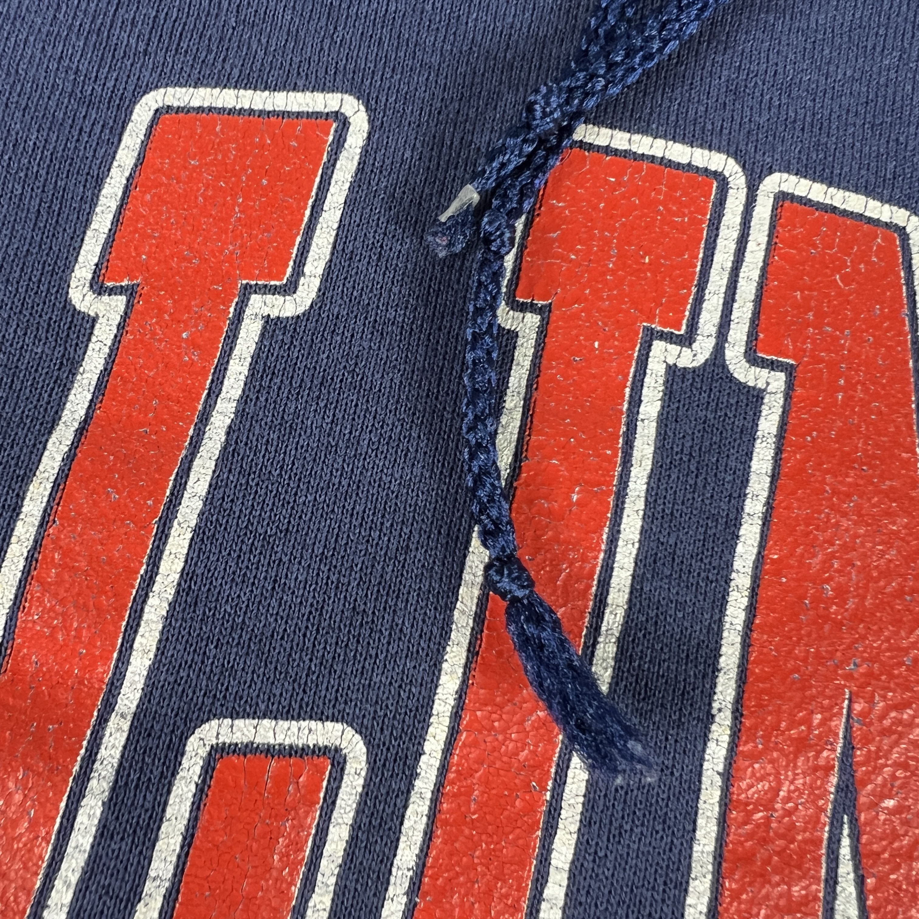 NCAA × Vintage VTG 90s Illinois Fighting Illini Sweatshirt Blue Fade Hoodie Size US L / EU 52-54 / 3 - 4 Thumbnail