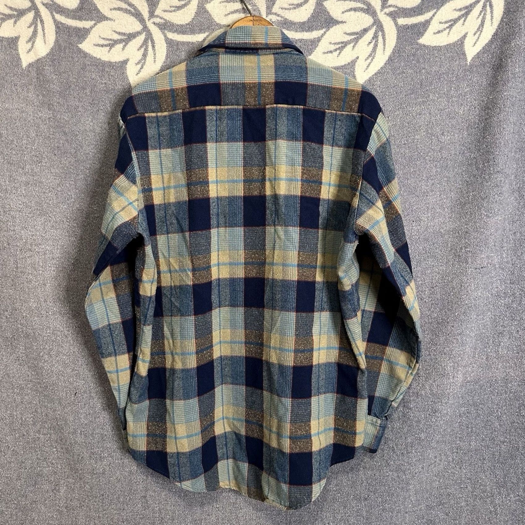 Vintage VINTAGE American Vintage Plaid Button-Up Shirt Block Blue 70s 80s 16 L Regular Men Size US L / EU 52-54 / 3 - 5 Thumbnail