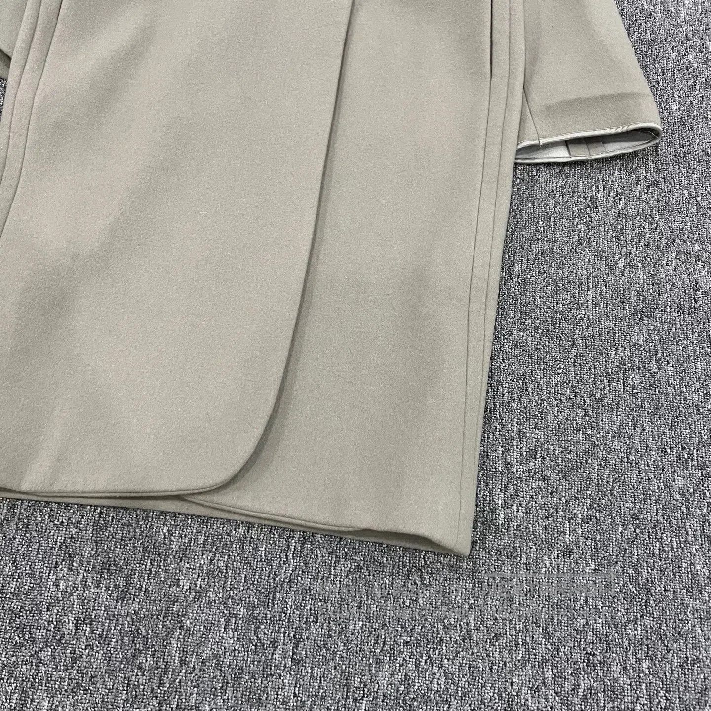 Hermes Hermes Flap collar; gray-green wool coat| Size M / US 6-8 / IT 42-44 - 4 Thumbnail