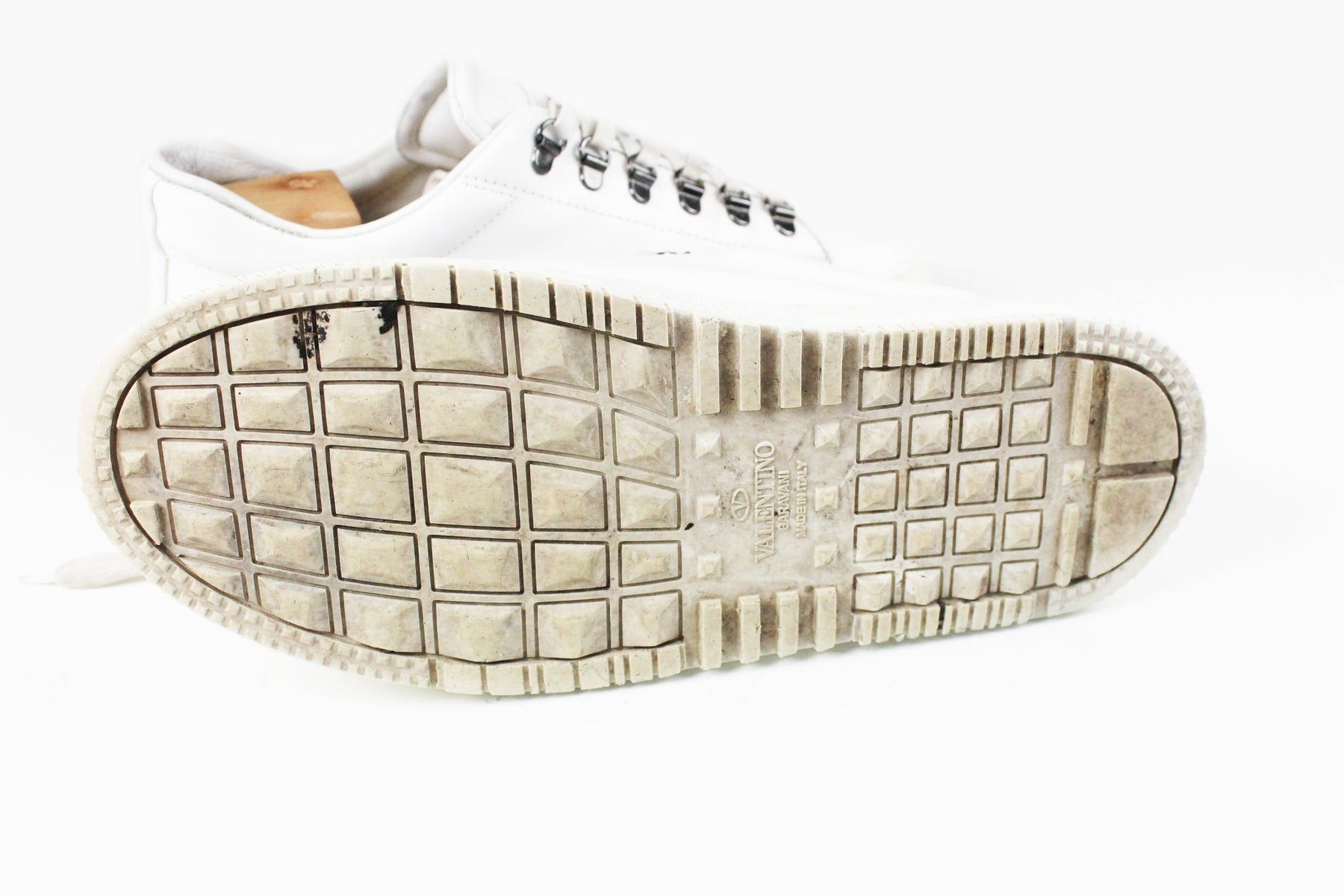 Valentino Valentino Sneakers EUR 41 Size US 8 / EU 41 - 7 Thumbnail