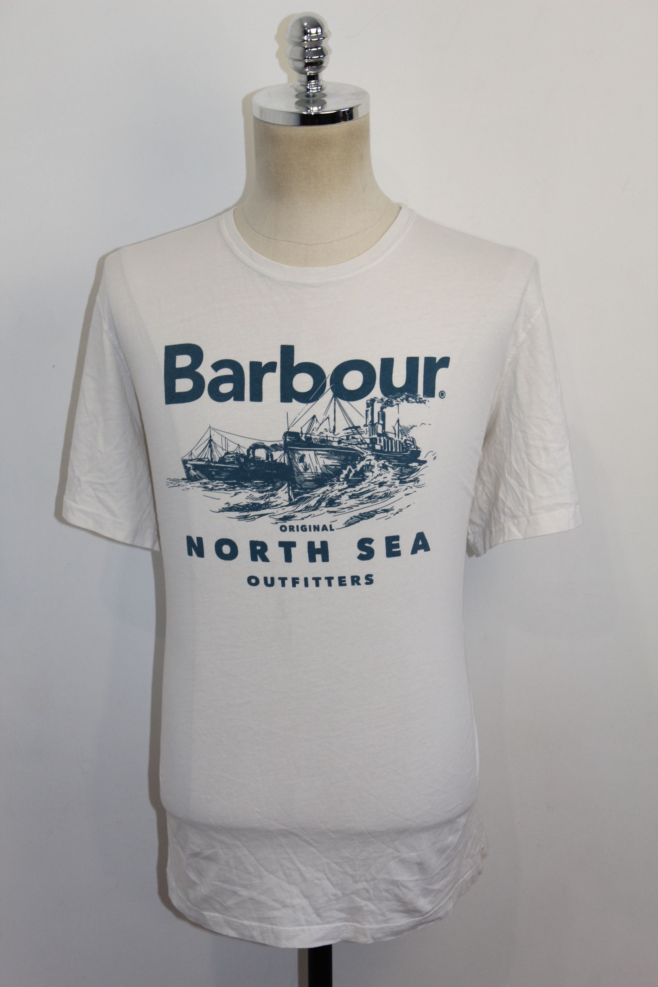 Barbour Men's Barbour Big Logo White T-Shirt Top Size US XXL / EU 58 / 5 - 1 Thumbnail