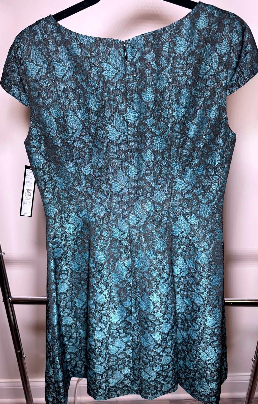 Elie Tahari Tahari Arthur S. Levine Lace Dress - Size 10 Size L / US 10 / IT 46 - 2 Thumbnail