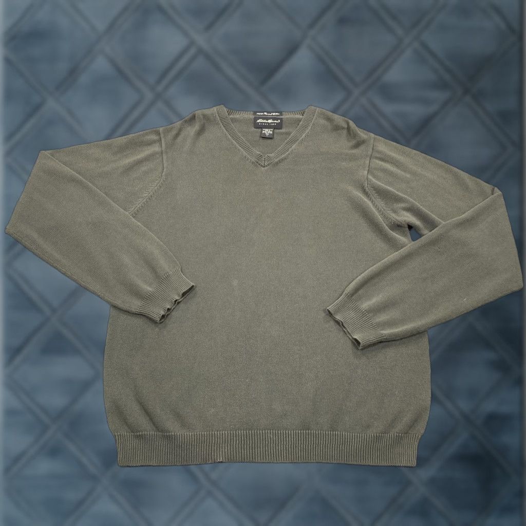 Eddie Bauer VINTAGE Eddie Bauer Mens LT Green V-Neck Cotton Pullover Sweater Size US L / EU 52-54 / 3 - 1 Thumbnail