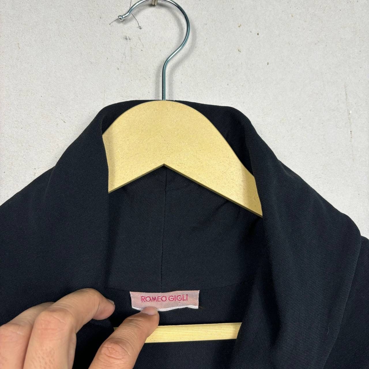 Romeo Gigli Romeo Gigli Archival Ruched Knit Cardigan Blouse 90s Vintage Size S / US 4 / IT 40 - 4 Thumbnail