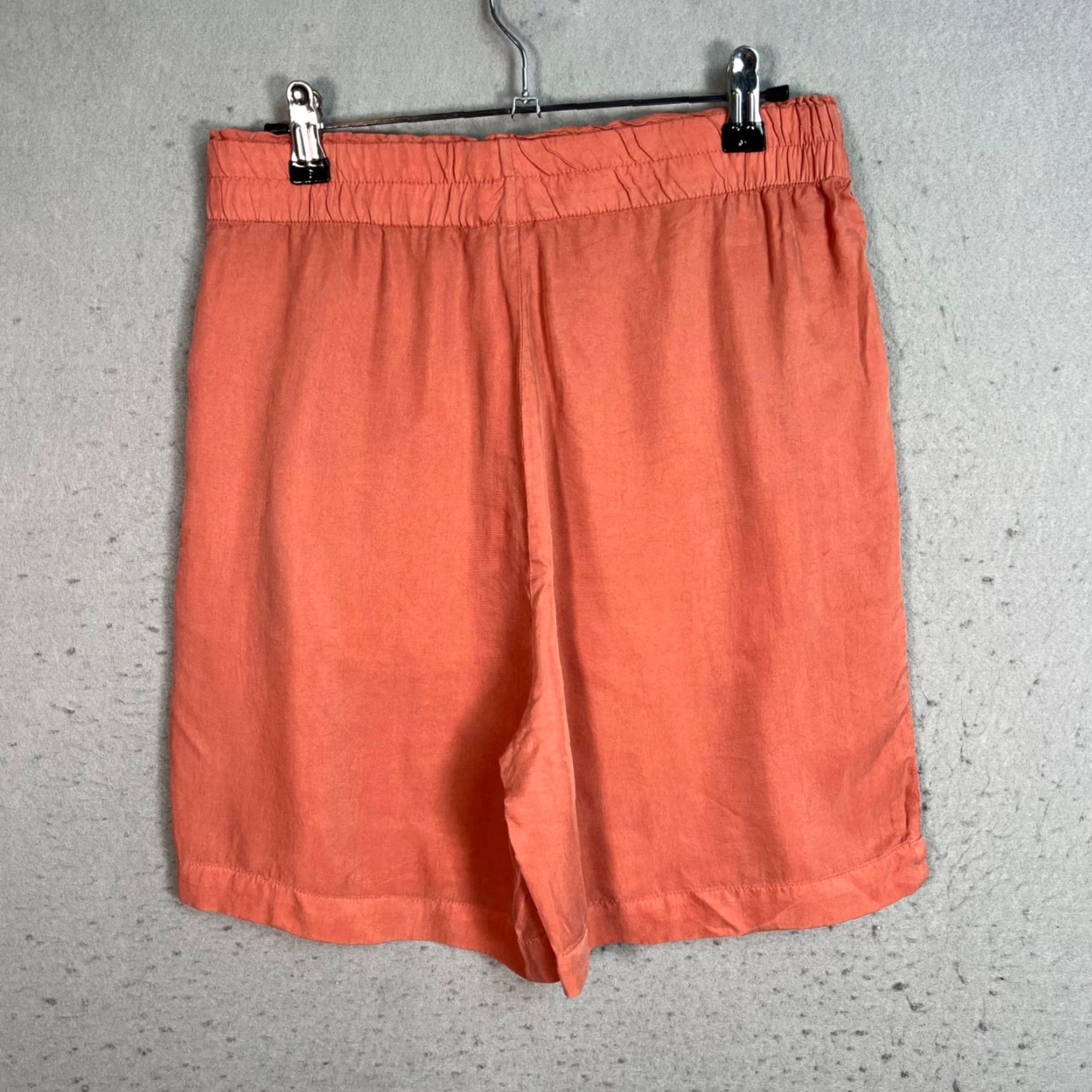Vintage VINTAGE Content Womens Shorts Size Small Elastic Waist Chino Pink 100% Cupro High Rise 90s Women Size 28" / US 6 / IT 42 - 2 Thumbnail