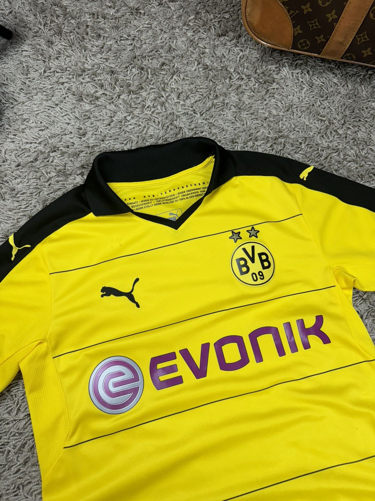 Puma Football Puma Borussia Dortmund 2015-16s t-shirt original Size US S / EU 44-46 / 1 - 2 Thumbnail