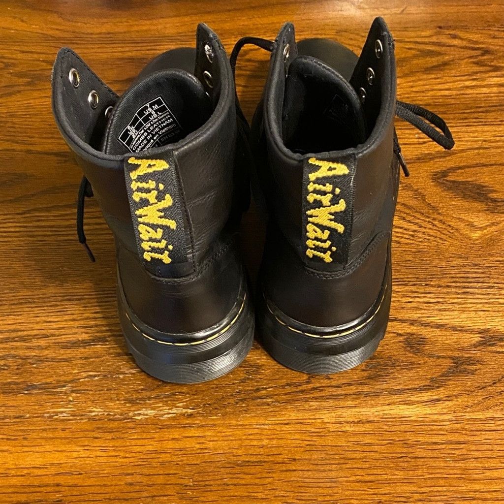 Dr. Martens Dr. Martens Black Combat Leather Boots Size US 7 / EU 40 - 5 Thumbnail