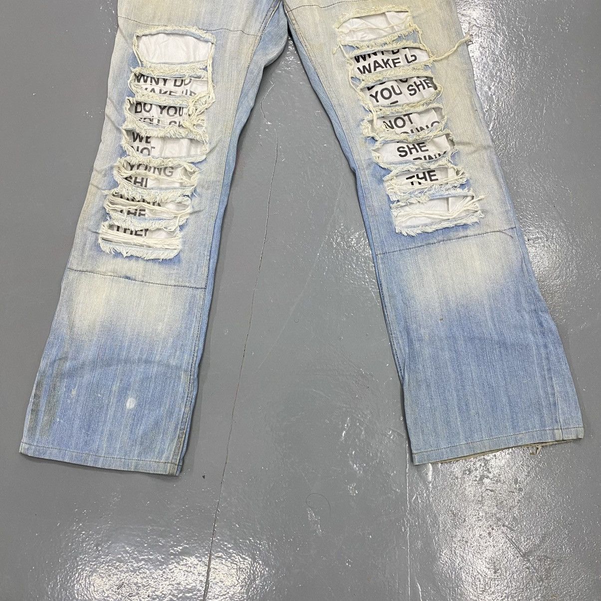Dolce & Gabbana Vintage AW05 Dolce Gabbana Distressed Poem Flare Jeans Punk Size US 33 - 3 Thumbnail